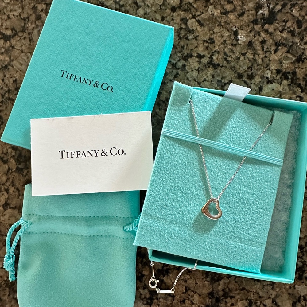 Tiffany & Co. Elsa Peretti Sterling Silver Open Heart Pendant Brand New in Box